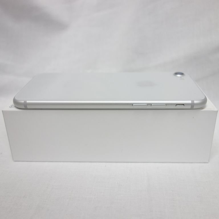 美品 SIMフリー **安心30日保証** iPhone 8 64GB シルバー Softbank NW