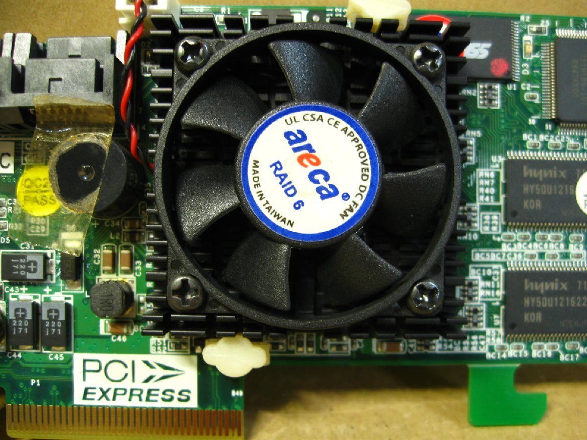 ▽ARECA ARC-1220 8ポート SATA RAIDコントローラ 256MB PCI-EX 中古 RAID0/1/5/6 ロープロファイル_画像4