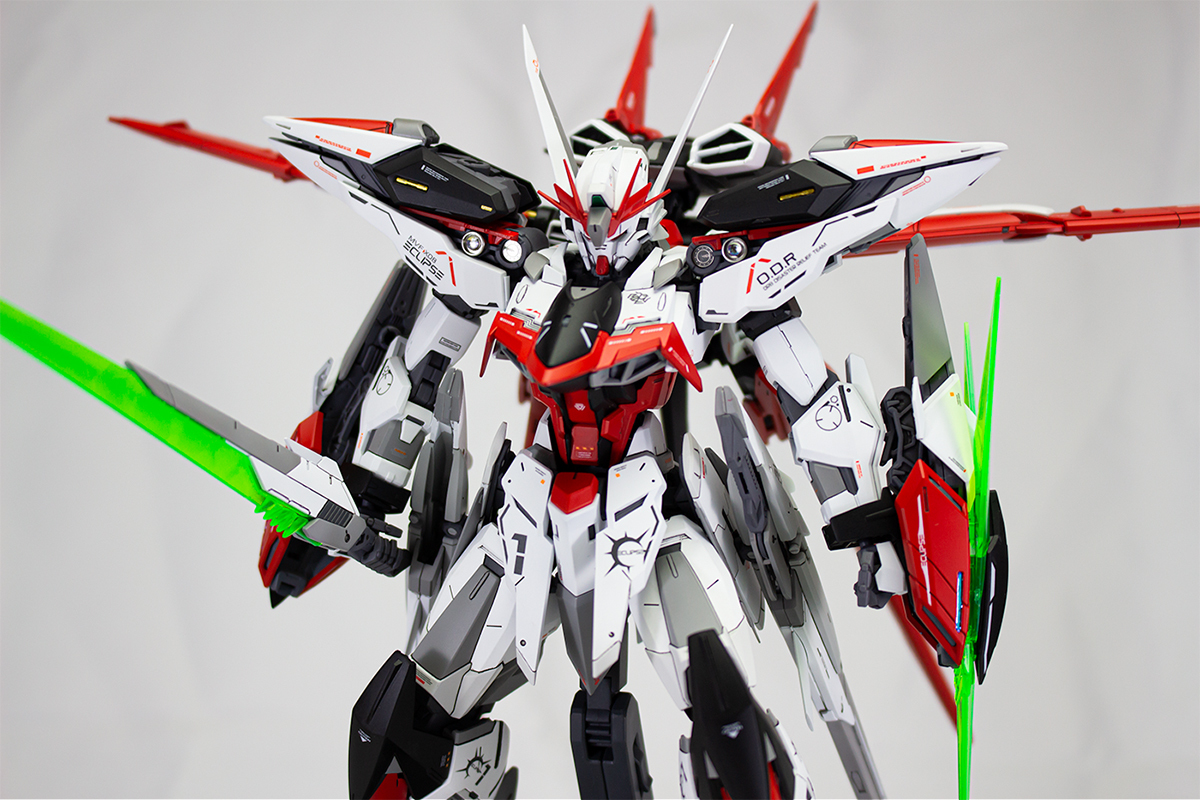 Yahoo!オークション - MG 1/100 エクリプス ガンダム 塗装済み完成品