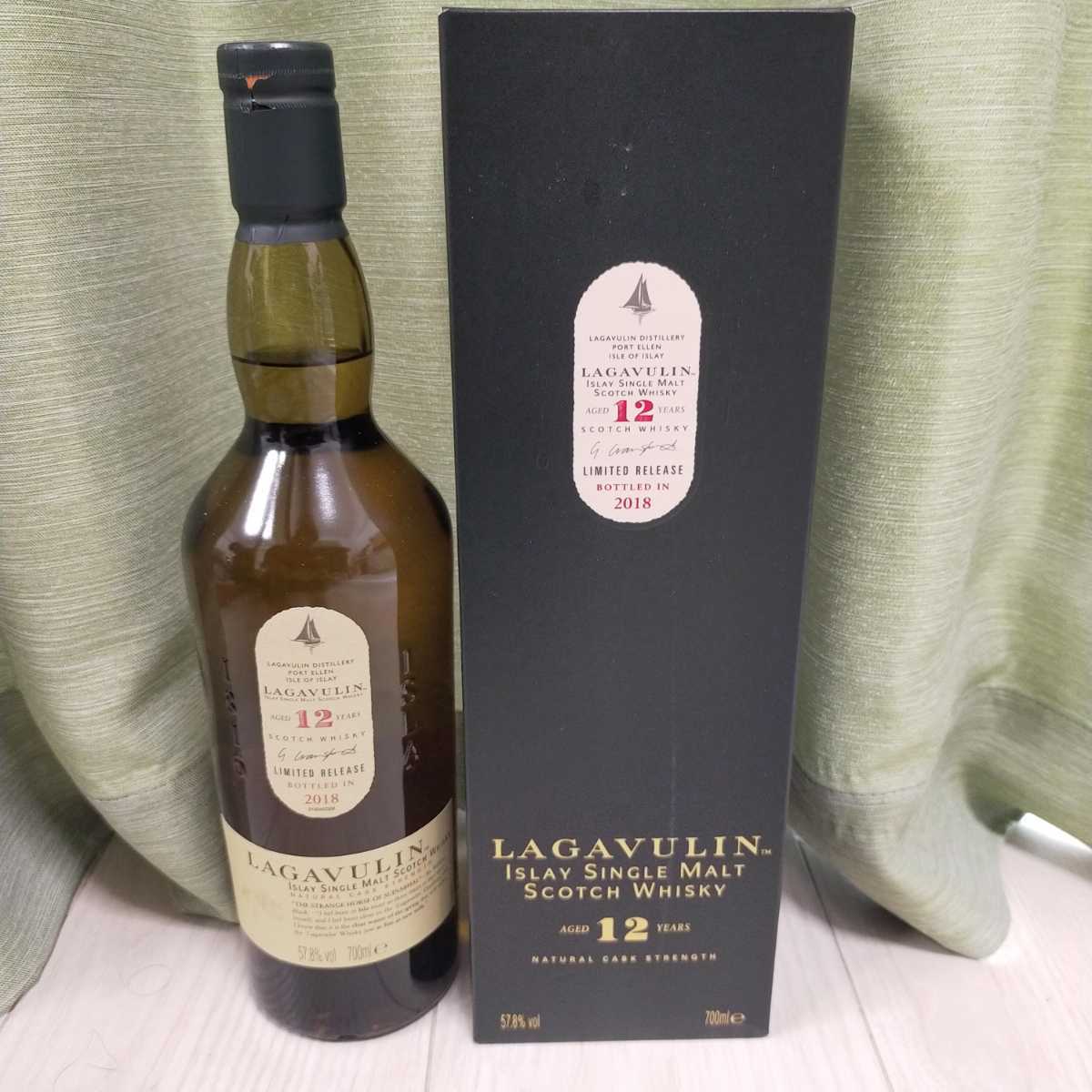 送料無料 LAGAVULIN ラガヴーリン 12年LIMITED RELEASE 2018 CASK