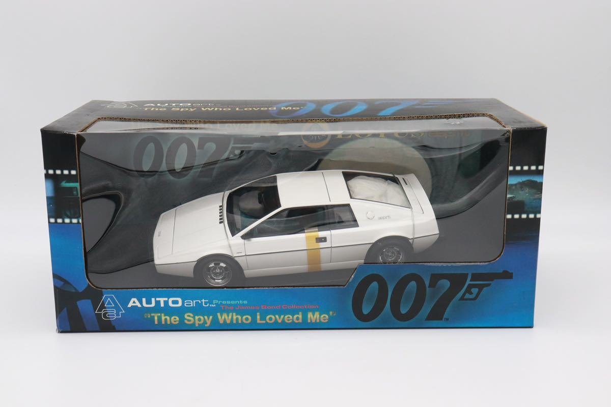 【格安saleスタート】 AUTO art オートアート 1/18 007 LOTUS ESPRI 私を愛したスパイ 乗用車