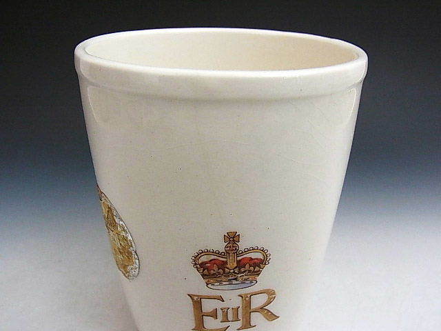 エリザベス女王 1953年 戴冠式記念 陶製マグ ◆ 英国アンティーク_画像7