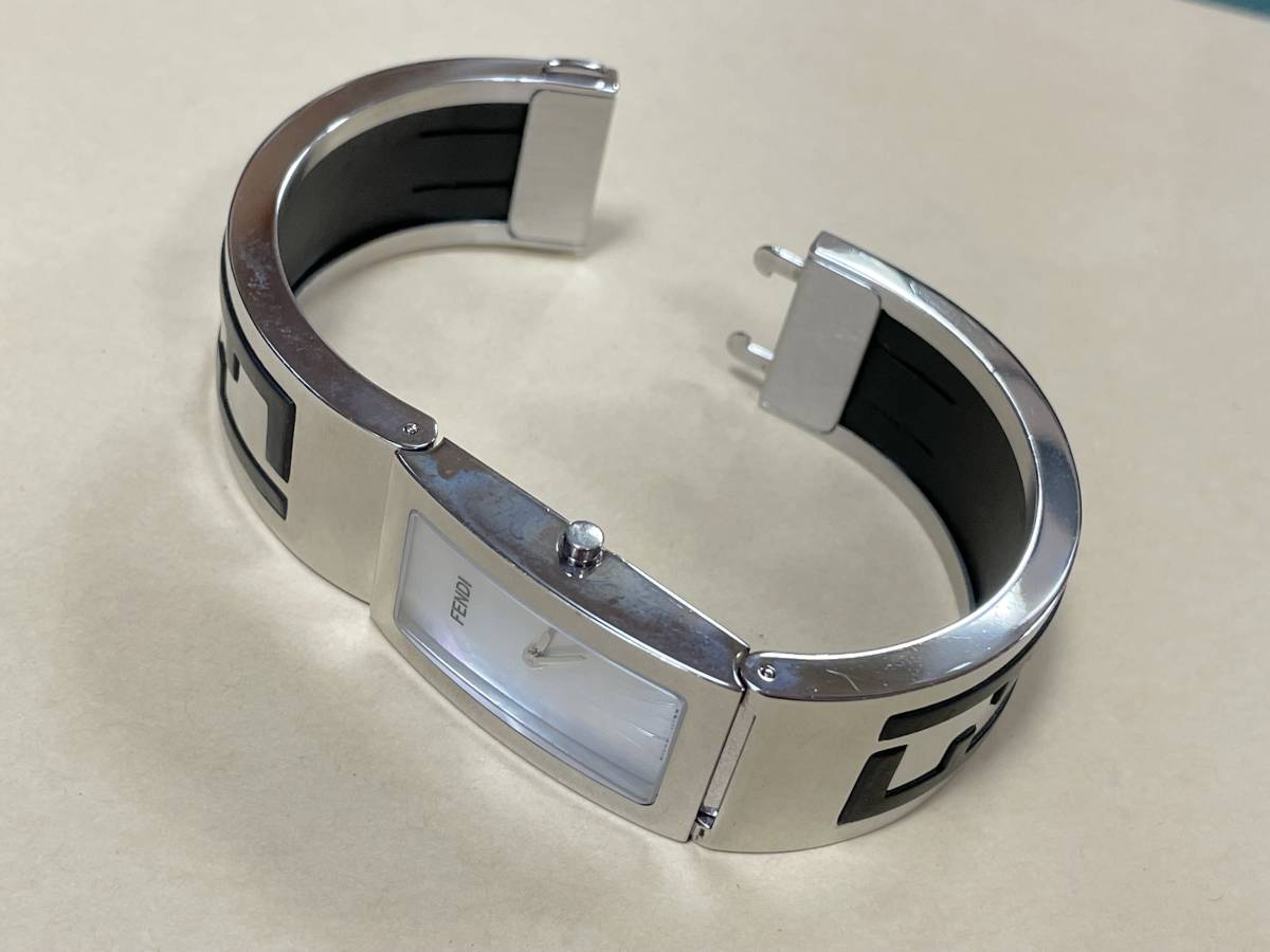 FENDI フェンディ バングル型Watch Quartz シェルダイヤル otology 325OL SAPPHIRE CRYSTAL_画像8