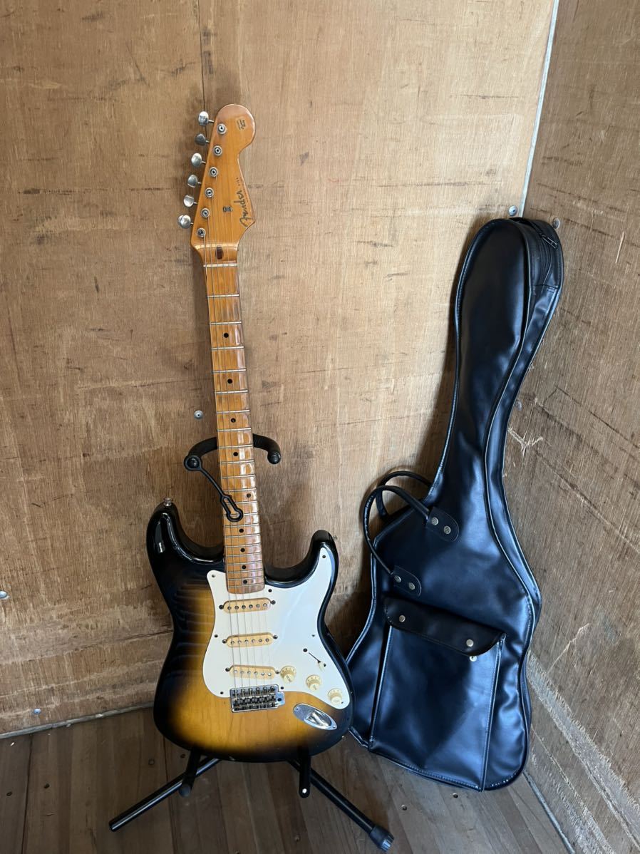 送料込み 詳細メーカー不明 エレキギター ストラトタイプ 検索/Fender