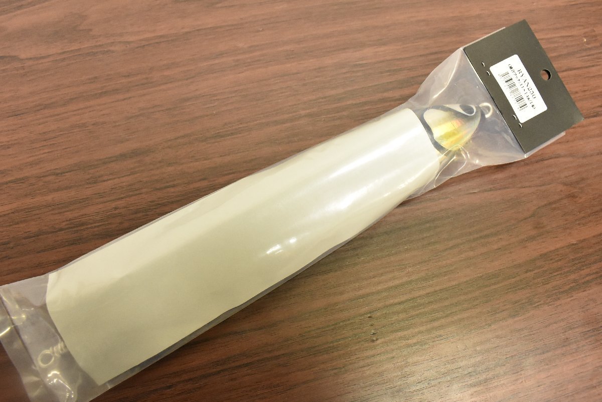 未使用品☆】CBONE ライアン 250 シービーワン RYAN 未使用品☆】CBONE ライアン 250 シービーワン RYAN