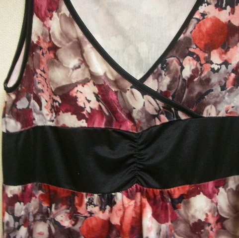 キューティブロンド 袖なし ワンピース M 柄物_画像2