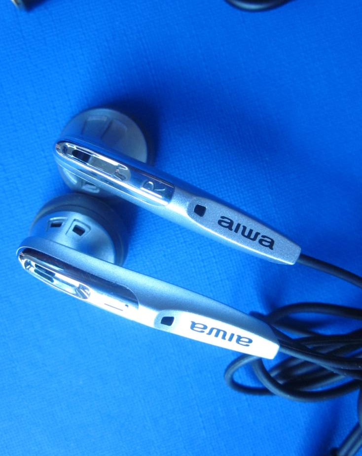 レア美品!AIWA ステレオヘッドホン HP-V551 パイプホン PIPE レア美品!AIWA ステレオヘッドホン HP-V551 パイプホン PIPE