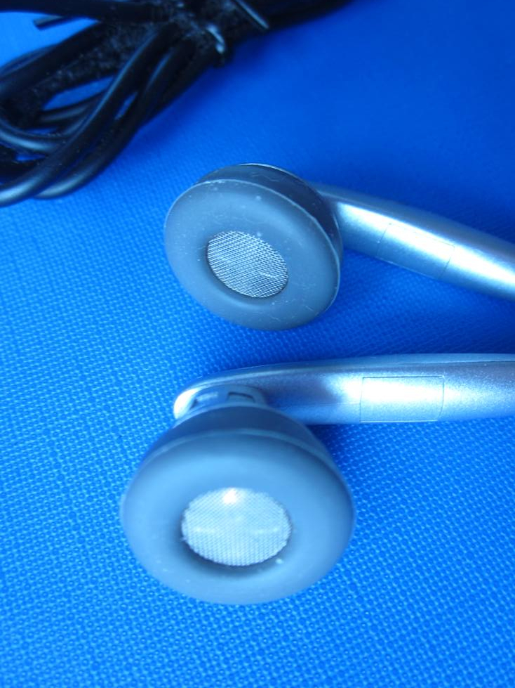 レア美品!AIWA ステレオヘッドホン HP-V551 パイプホン PIPE レア美品!AIWA ステレオヘッドホン HP-V551 パイプホン PIPE