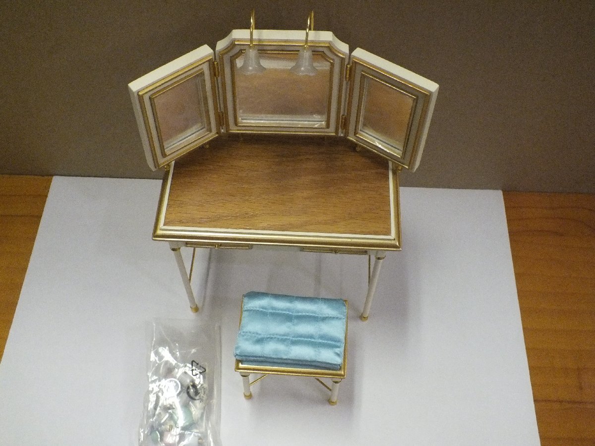 Dettagli dell'articolo Barbie Vanity バニティ 箱なし バービー ファッションモデル FMC マテル社 | Yahoo! JAPAN Auction | One Map by FROM JAPAN Dettagli dell'articolo Barbie Vanity バニティ 箱なし バービー ファッションモデル FMC マテル社 | Yahoo! JAPAN Auction | One Map by FROM JAPAN