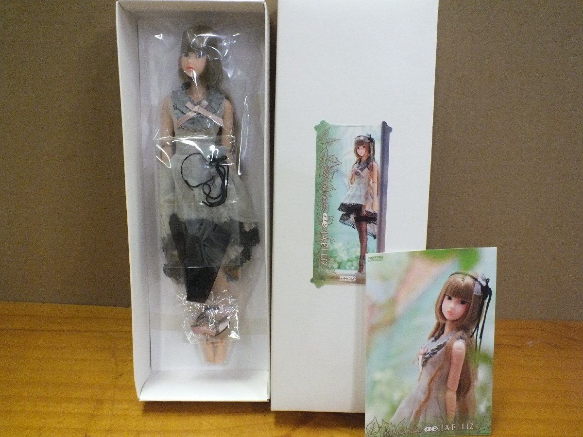 Yahoo!オークション - PW-momoko ae<A-F>LIZ 2017 ペット Yahoo!オークション - PW-momoko ae<A-F>LIZ 2017 ペット