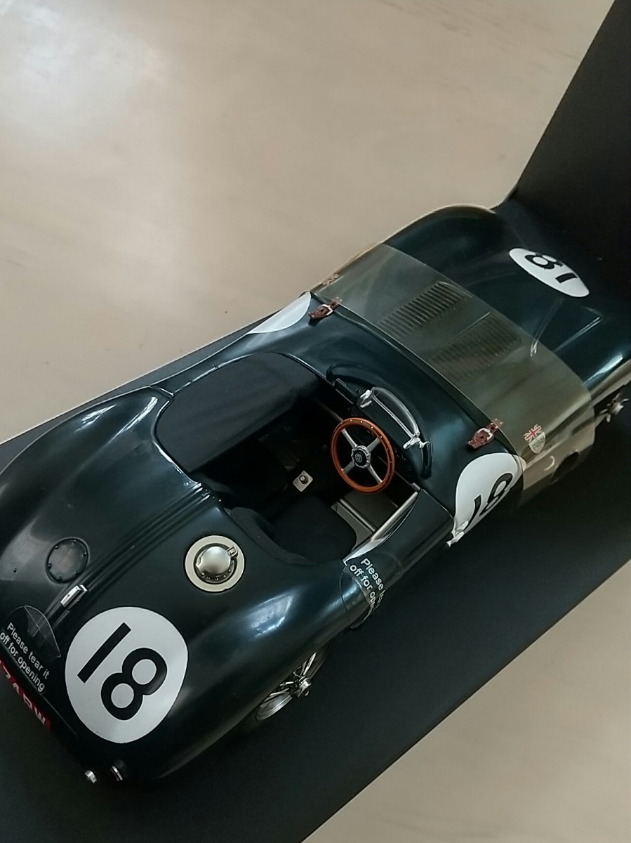 新品未展示 1/18 オートアート JAGUAR C typeレーシングスクリーン