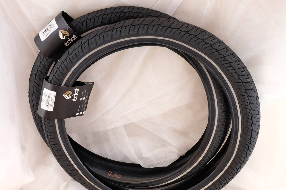 数量は多 2本 control 20x2.1 コントロール エクラ bmx eclat 20インチ 数量は多 2本 control 20x2.1 コントロール エクラ bmx eclat 20インチ