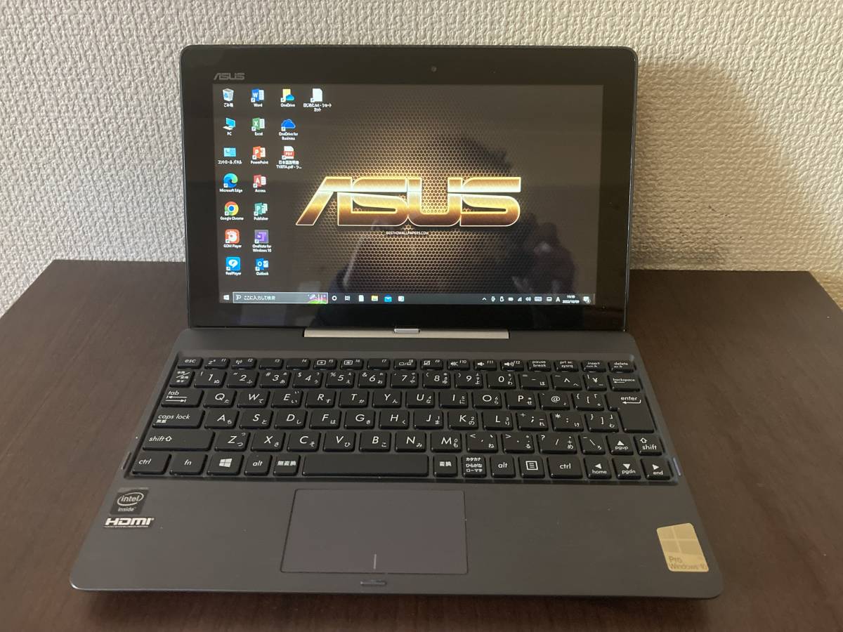 0154 ASUS TransBook T100TA T100TA-DK32G 2in1タブレット