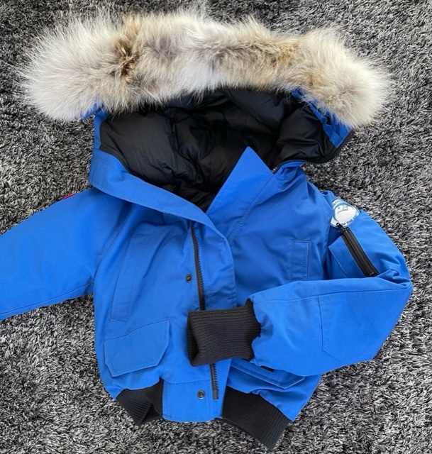 CANADA GOOSE キッズダウンジャケット XS 6 カナダグース(カナダグース ...