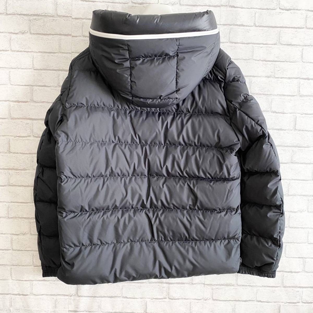 新品100%本物 MONCLER Cardere ダウンジャケット モンクレール