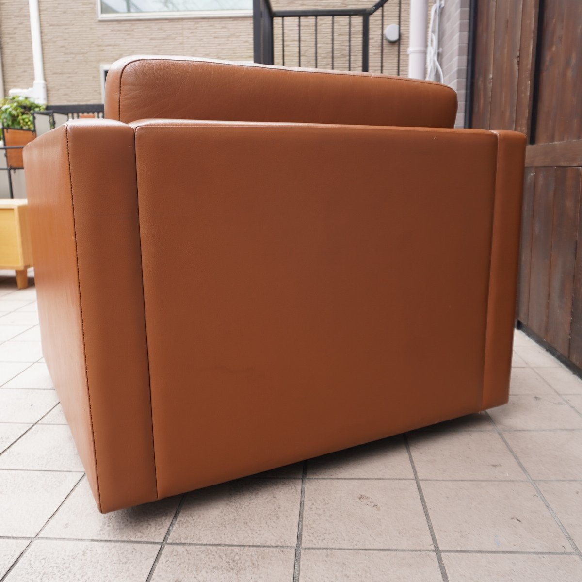 Knoll ノル チャールズ・フィスター 総本革張り 1人掛けソファ レザー