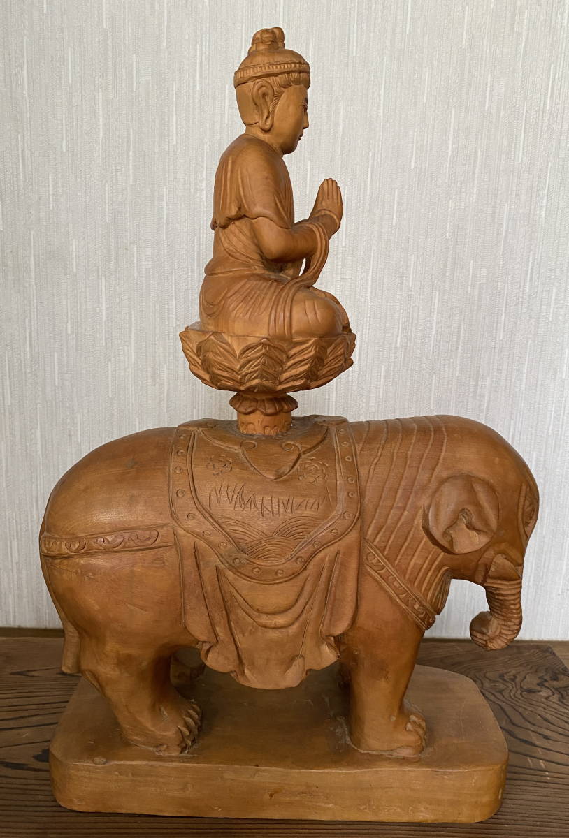 普賢菩薩像 仏像　象 仏様　木彫り　彫刻　オブジェ　置物　飾り Buddha on Elephants_画像3