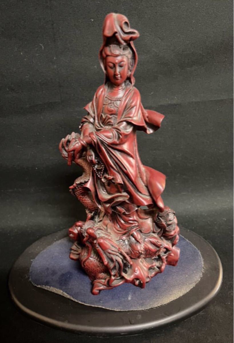 特別値引き 龍上観音菩薩 樹脂製 仏像 台座付き 置物 高さ24.5cm 仏教