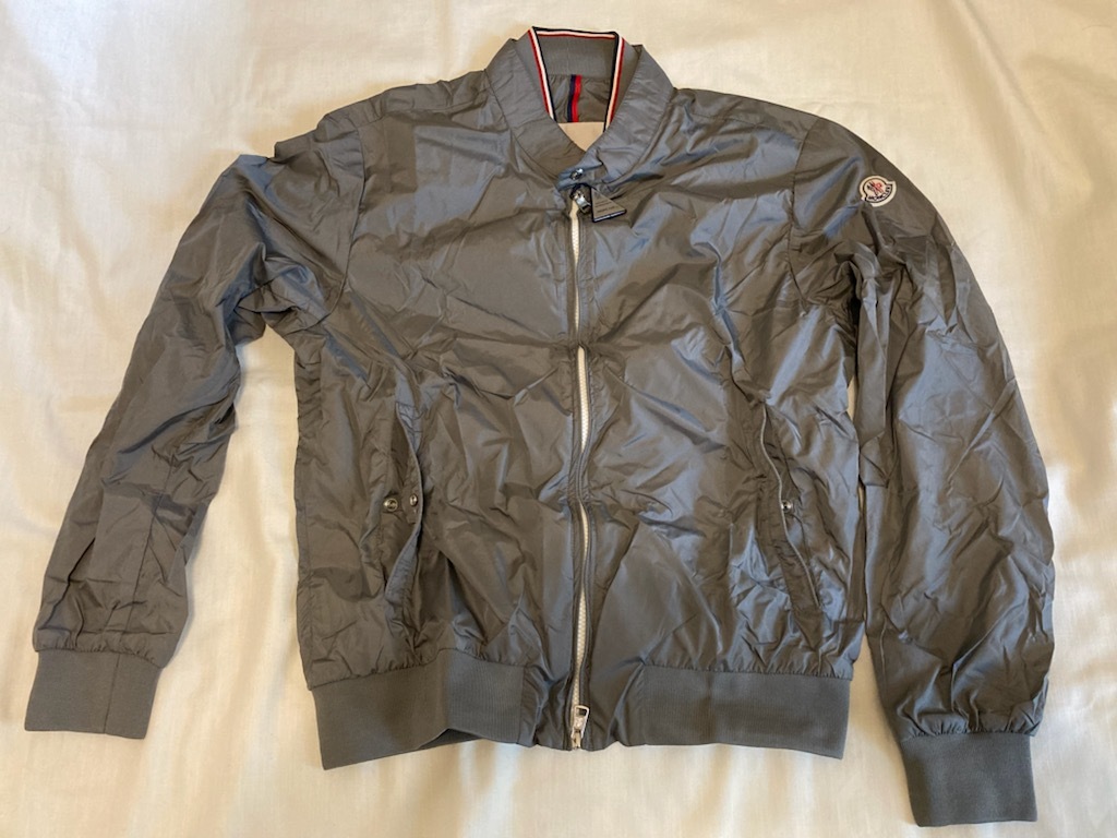 当店の記念日 【新品・未使用】 希少 モンクレール MONCLER MIROIR