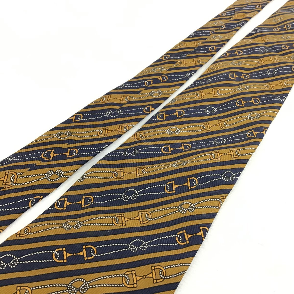GUCCI グッチ ネクタイ マスタード色【同梱不可/衣類売り切り/10-286