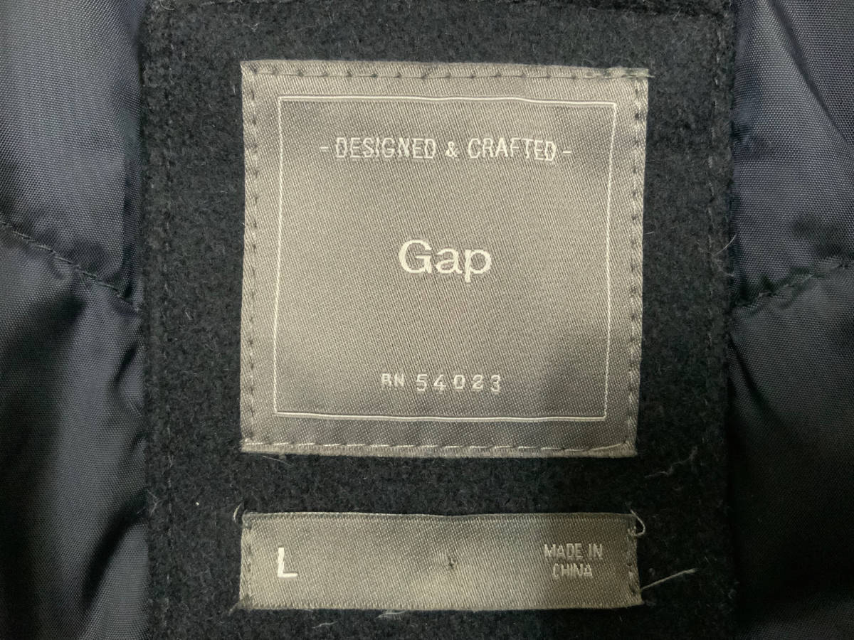 極美品 美デザイン 大きめ Gap ギャップ 厚手 中綿入り 銀ボタン