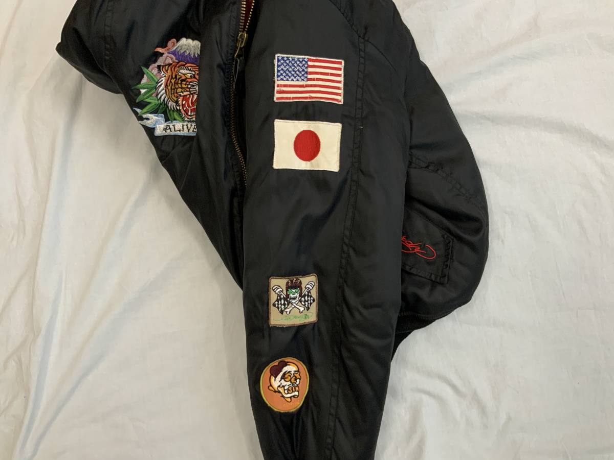 希少 ED HARDY エドハーディー MA1タイプブルゾン フライト 希少 ED HARDY エドハーディー MA1タイプブルゾン フライト
