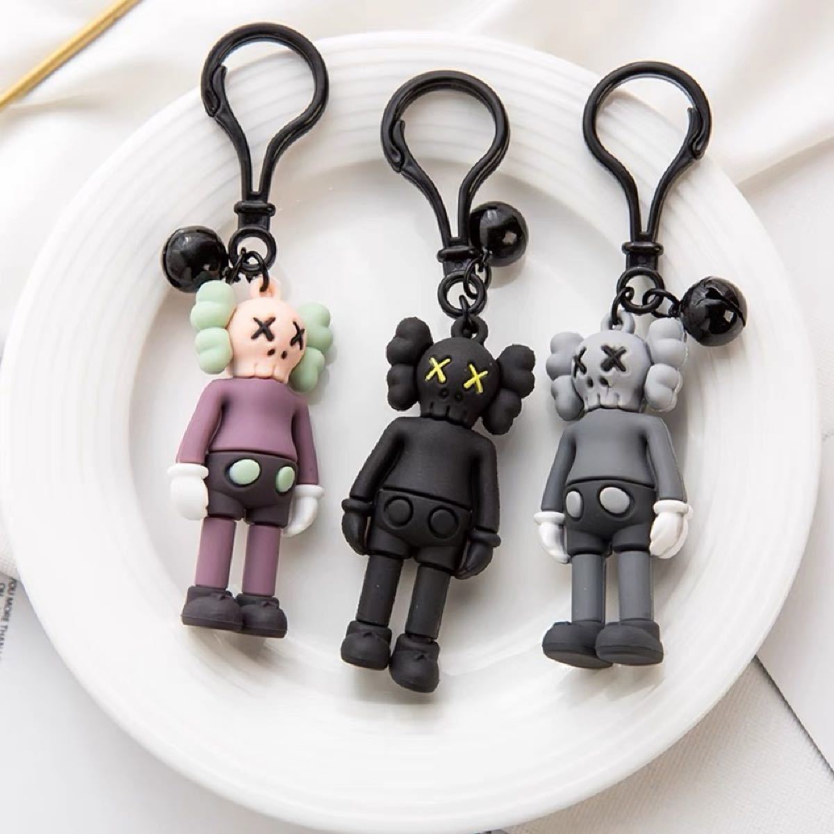 三つセット 可愛い カウズ kaws キーホルダー ストラップ バッグ 三つセット 可愛い カウズ kaws キーホルダー ストラップ バッグ