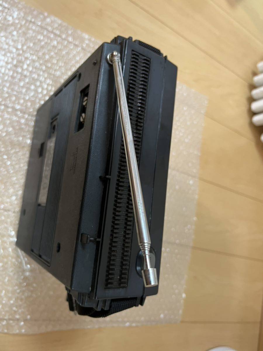 1円スタート 日立 HITACHI KH-2100 MW/SW/FM BCLラジオ 通電ジャンク 1円スタート 日立 HITACHI KH-2100 MW/SW/FM BCLラジオ 通電ジャンク