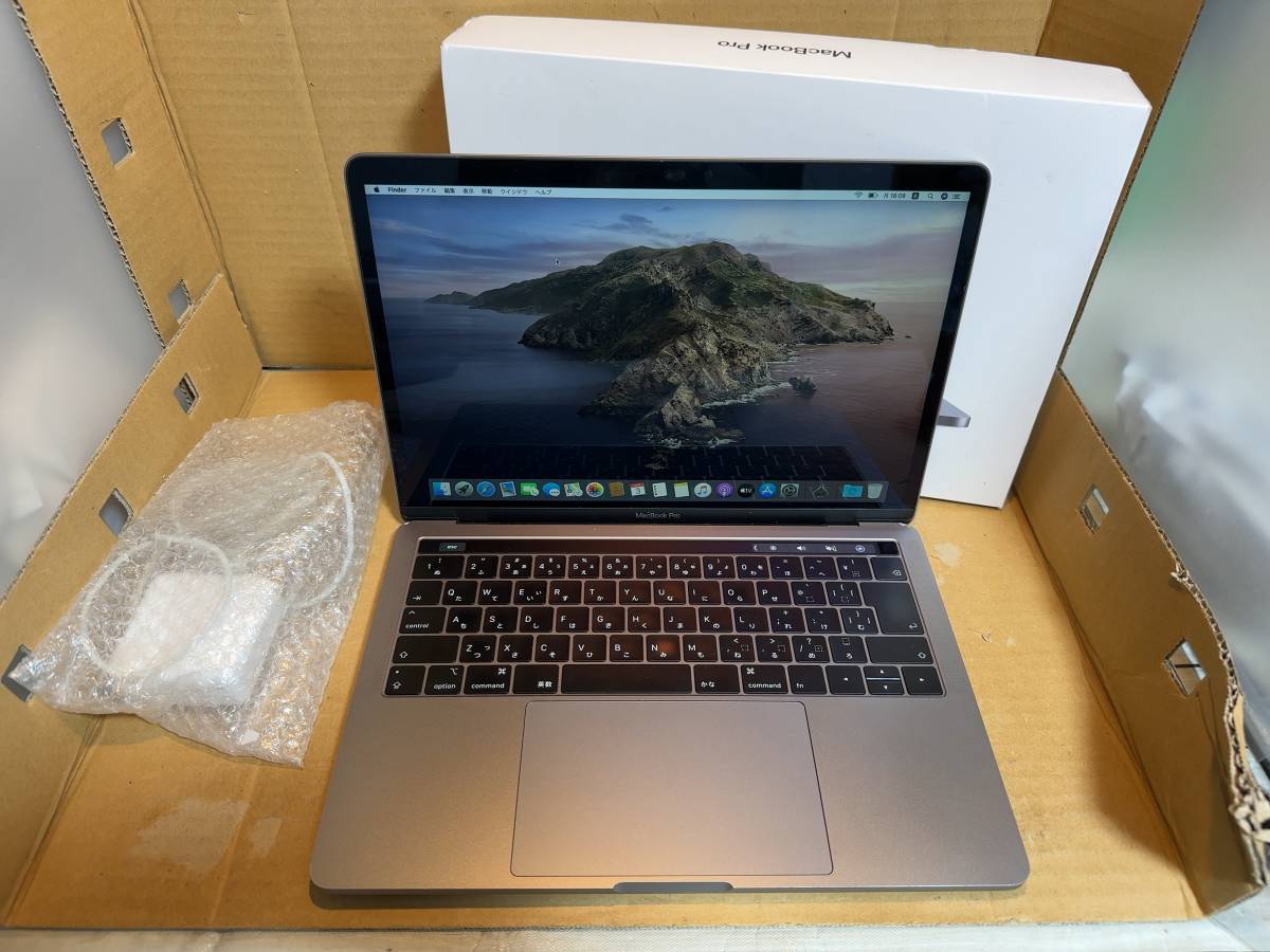 パステルオリーブ 【極美品】MacBook Pro 2019 Core i5 256GB - ノートPC