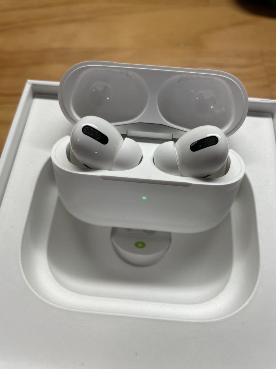 ジャンク品扱い AirPods Pro 第1世代(イヤフォン)|売買された ジャンク品扱い AirPods Pro 第1世代(イヤフォン)|売買された