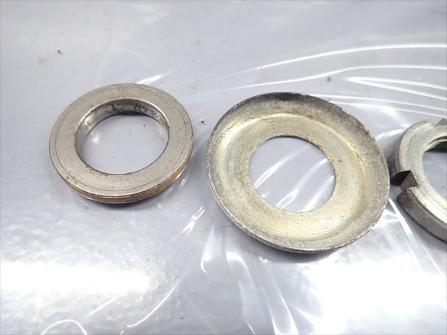 βCS29-4 Kawasaki Balius -? ZR250B (H13 year ) original stem nut for exchange .!