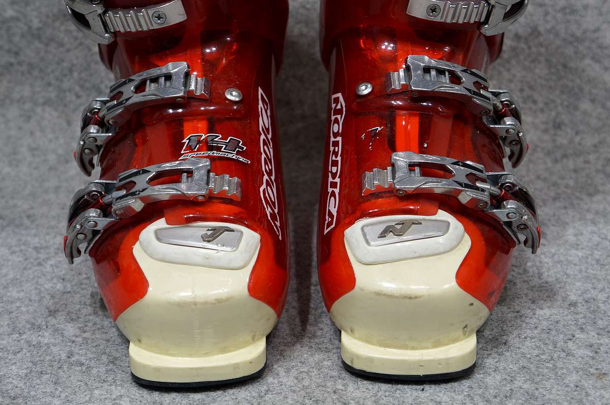 ノルディカ NORDICA SPEEDMACHINE 14 スキーブーツ USED傷あり ノルディカ NORDICA SPEEDMACHINE 14 スキーブーツ USED傷あり