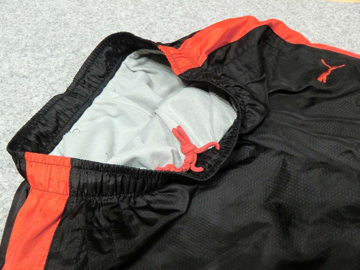 PUMA soccer futsal pi stereo ( inside side fleece ground ) usually put on pants hem . damage top and bottom SET [ size : L / color : photograph reference ]