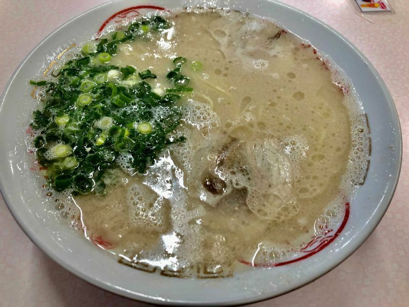 NEW 人気　丸幸ラーメンセンター濃厚白濁スープ　福岡　久留米豚骨　棒状 ラーメン人気　おすすめ　　ラーメン_画像4