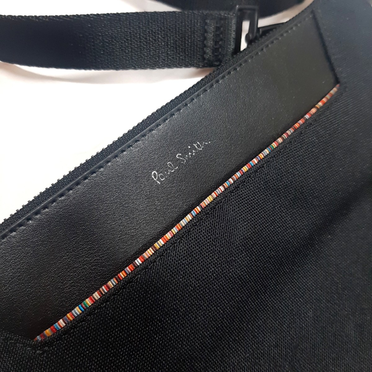 ポールスミス　サコッシュ　ストライプインセット　ブラック　ショルダーバッグ　黒　Paul Smith