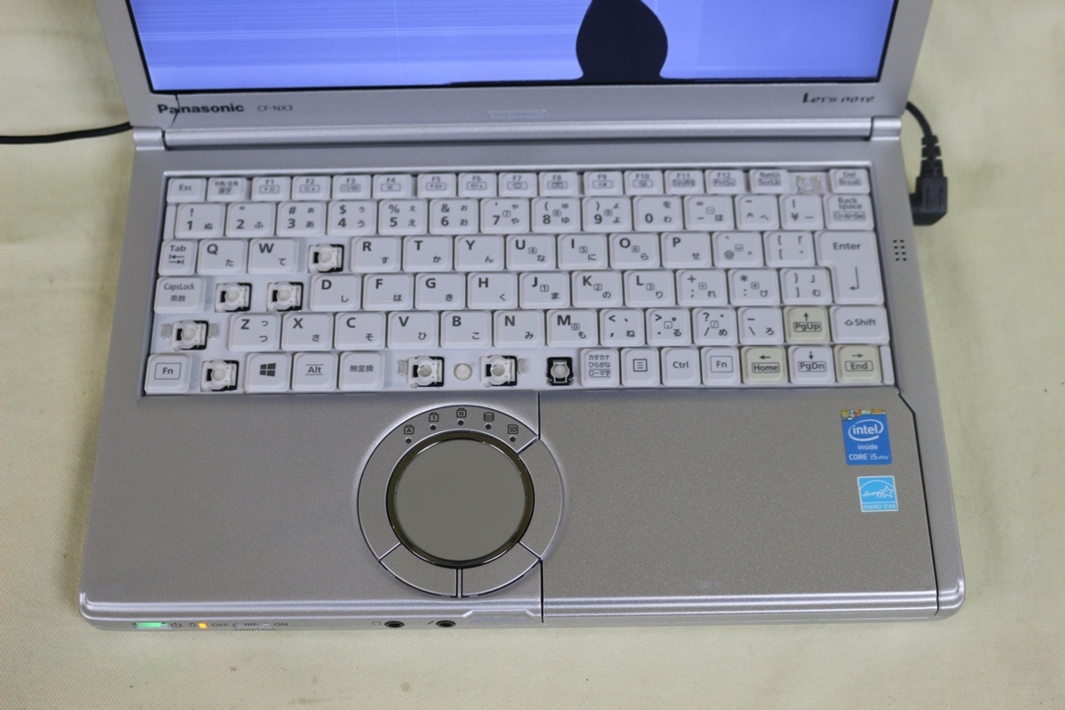 ジャンク品ノートパソコン Panasonic Let's note CF-NX3 COREi5 メモリ4GB HDD不明 12.1inchワイド 起動確認済 代引き可_画像4