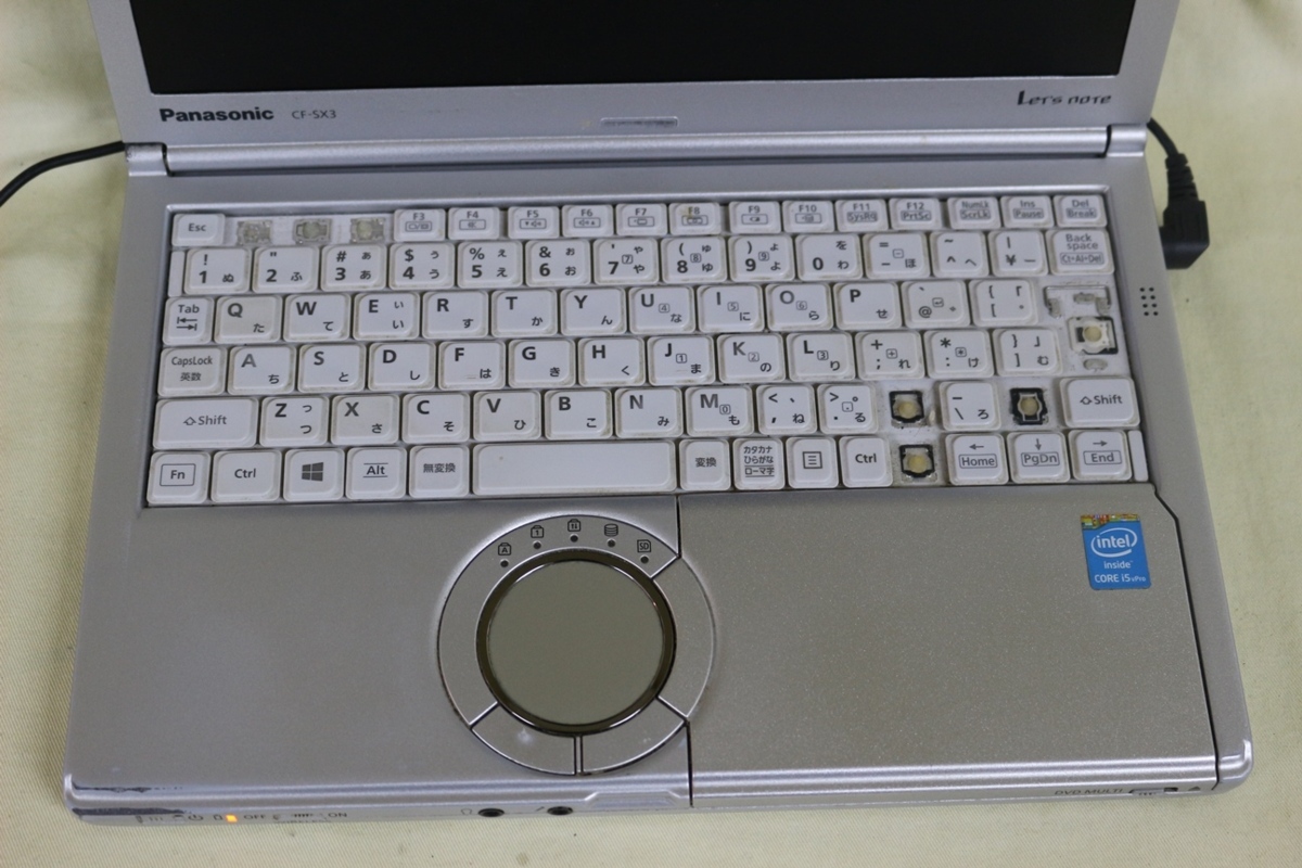 ジャンク品ノートパソコン Panasonic Let's note CF-SX3 COREi5 メモリ4GB HDD不明 12.1inchワイド カメラ内蔵 通電確認済 代引き可_画像3