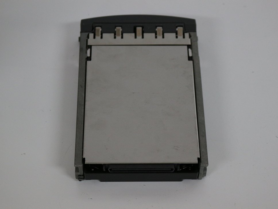 FUJITSU MAT3300NC 10K RPM 3.5 -inch SCSI Ultra 320 HDD 300GB stock limitation 