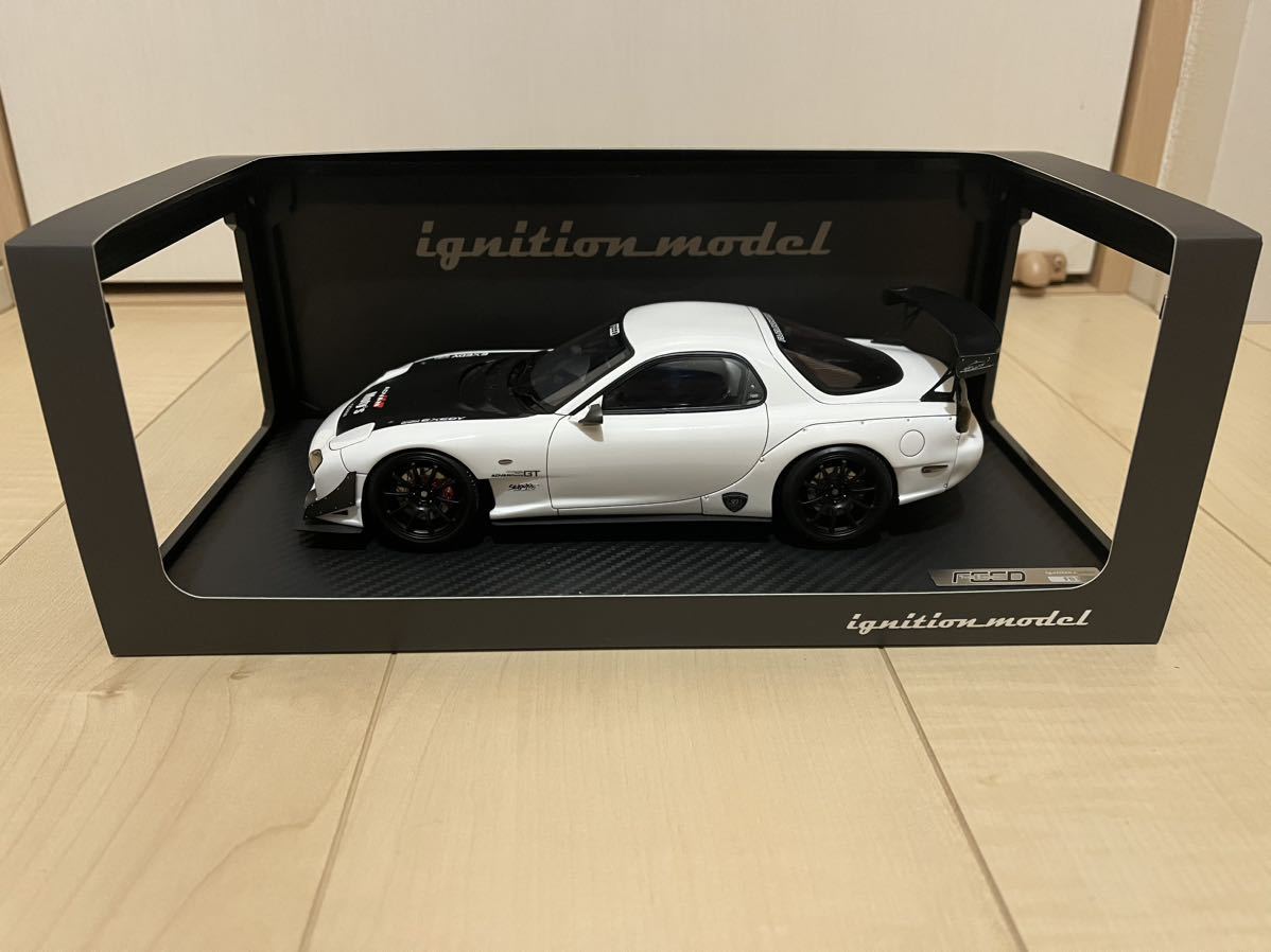 新品】イグニッションモデル RX-7 FD3S FEED White 1/18