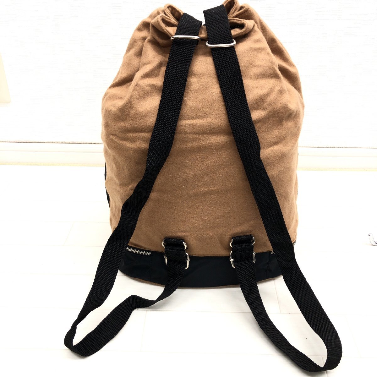 ○D&G ドルチェ&ガッバーナ デカロゴ ウール リュック ベージュ ユニ