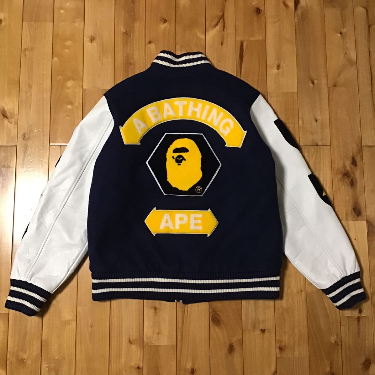 袖レザー BAPE LOGO varsity jacket Mサイズ ネイビー a bathing ape