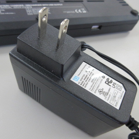 * LCD RAPID BATTERY CHARGER DN-YAB-MD16L 16ps.@ charger (.)