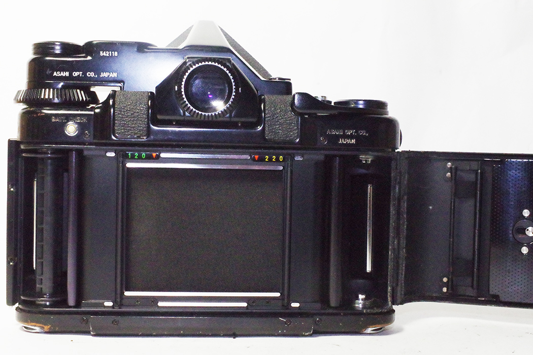 PENTAX 6x7 ミラーアップ TTL付き ＆ Super Takumar(6×7)105mm F2.4　ペンタックス中判（67）標準レンズセット　稼働良品_画像7