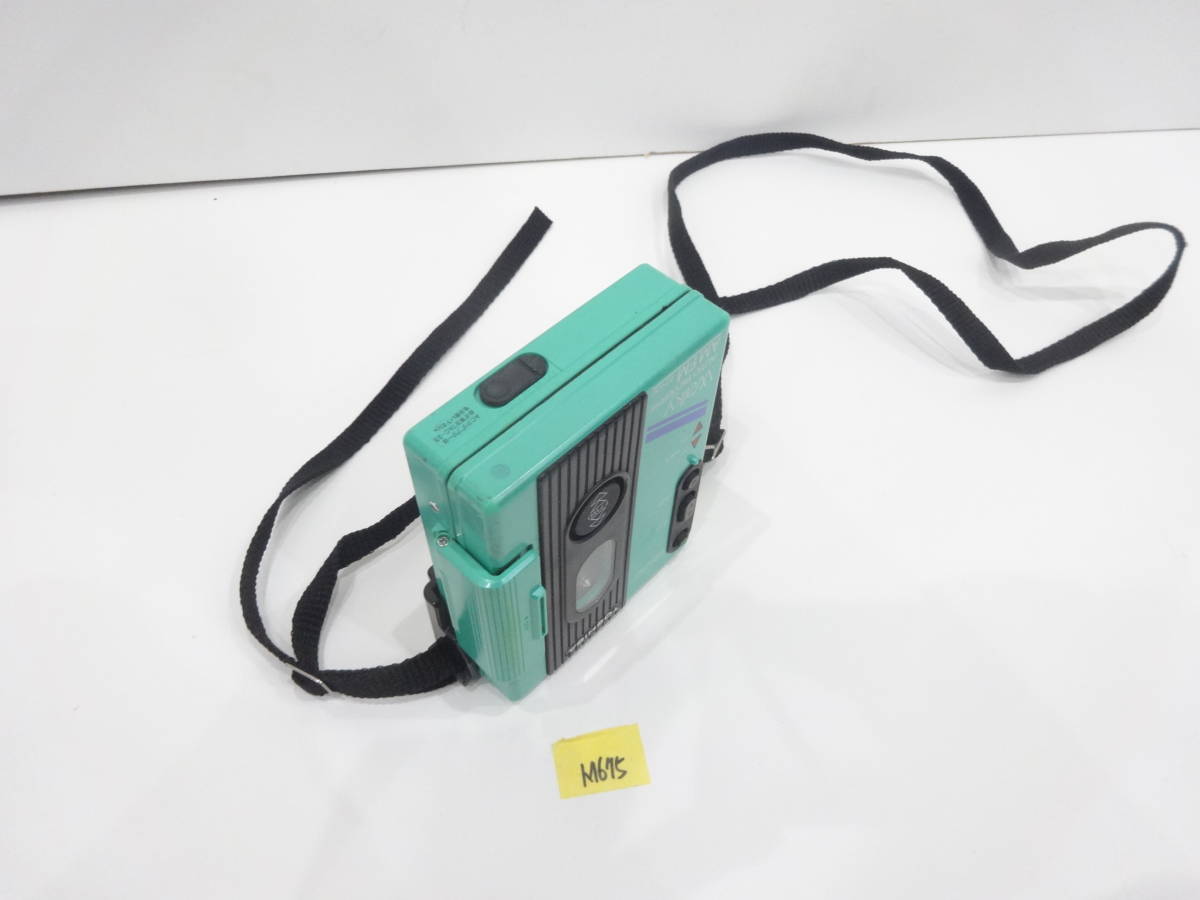 TOSHIBA Walky AM/FMラジオ付き カセットプレーヤー RT-KS1 東芝 ウォーキー 通電ジャンク M675 8