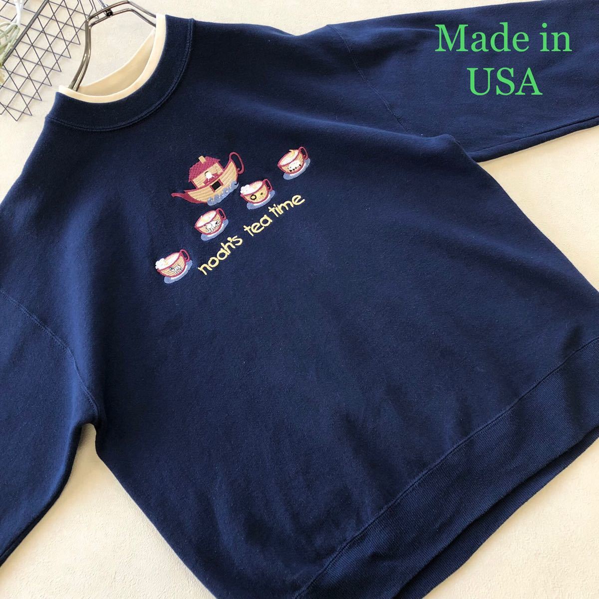 【TOP THREADS】made in USA ティーカップ刺繍 スウェット 長袖 ヴィンテージ 重ね着風 トレーナー  裏起毛