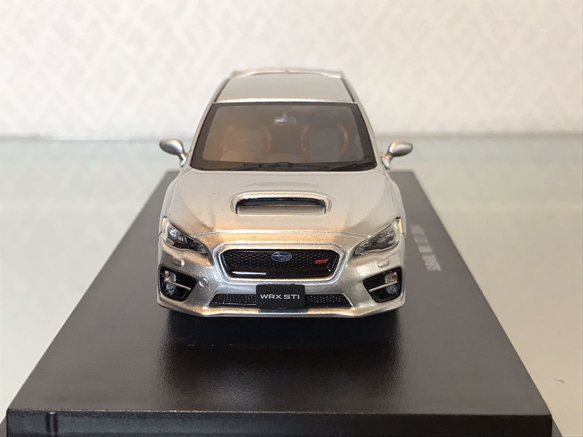 送料無料　1/43 スバル　WRX STI 2014 ミニカー　エブロ EBBRO SUBARU シルバー_画像2