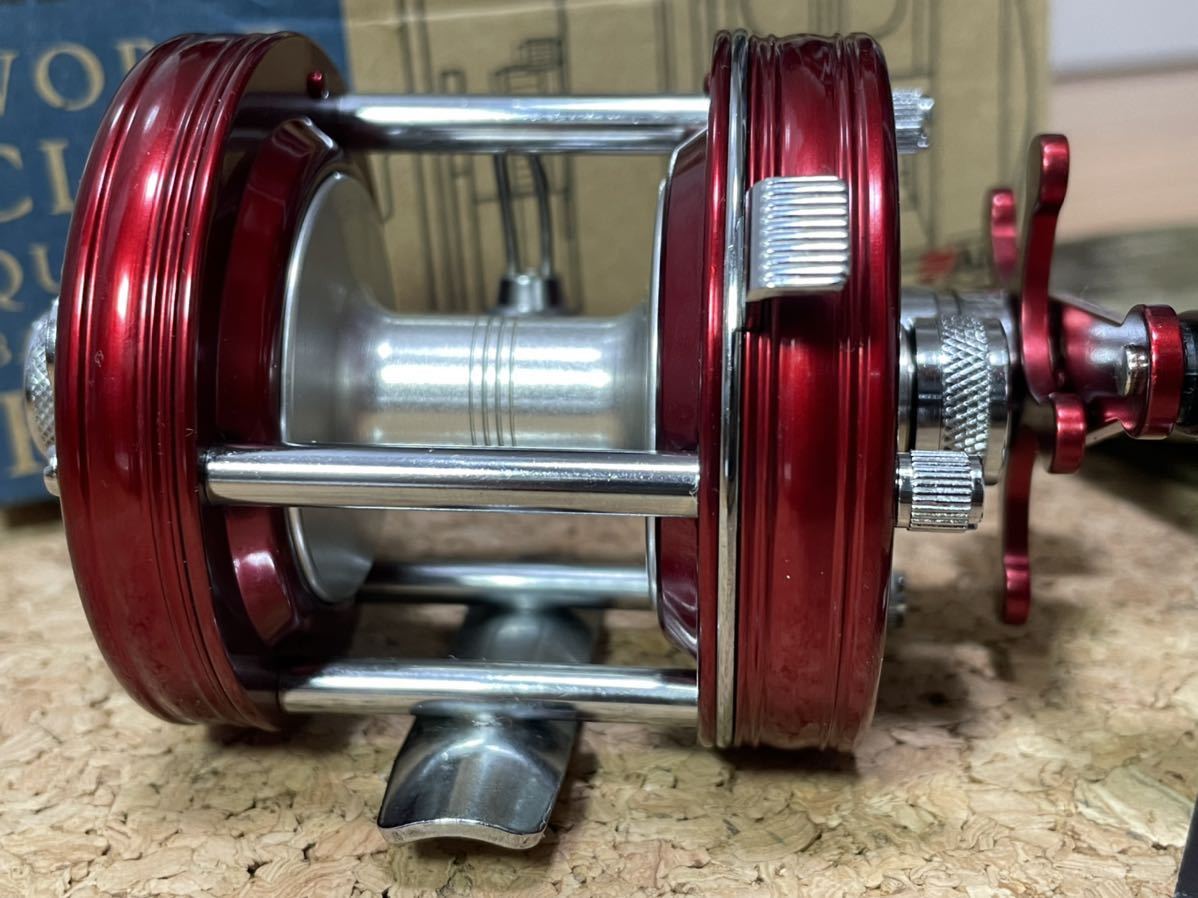 ☆即決!稀少 アブ ABU アンバサダー 5500C CLASSIC RED ☆即決!稀少 アブ ABU アンバサダー 5500C CLASSIC RED