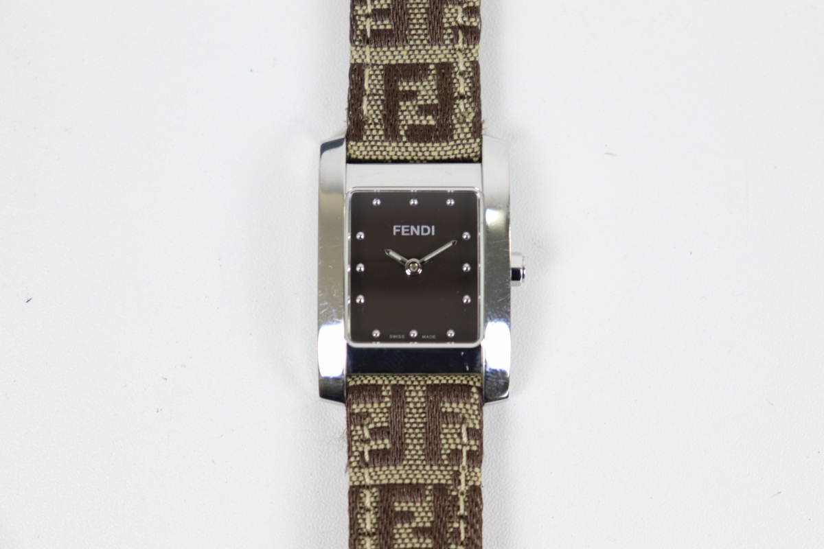 美品・希少・稼働品】フェンディ FENDI 980L ダイヤ シェル コンビ
