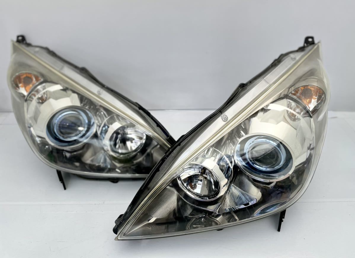 ホンダ ステップワゴン RG1/RG2/RG3 ヘッドライト コイト KOITO 100-22594 HID 点灯OK 左右セット ホンダ ステップワゴン RG1/RG2/RG3 ヘッドライト コイト KOITO 100-22594 HID 点灯OK 左右セット