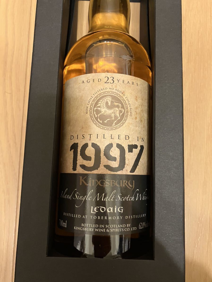 レダイグ 23年 1997 ホグスヘッド ゴールドラベル キングスバリー62.0度 700ml レダイグ 23年 1997 ホグスヘッド ゴールドラベル キングスバリー62.0度 700ml